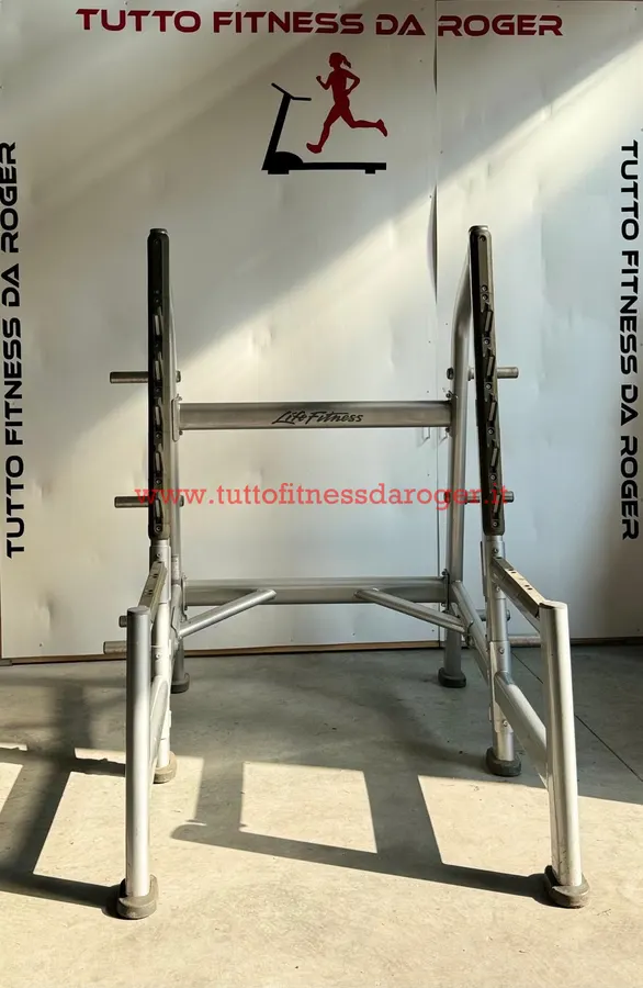 Signature series Squat Rack Life Fitness