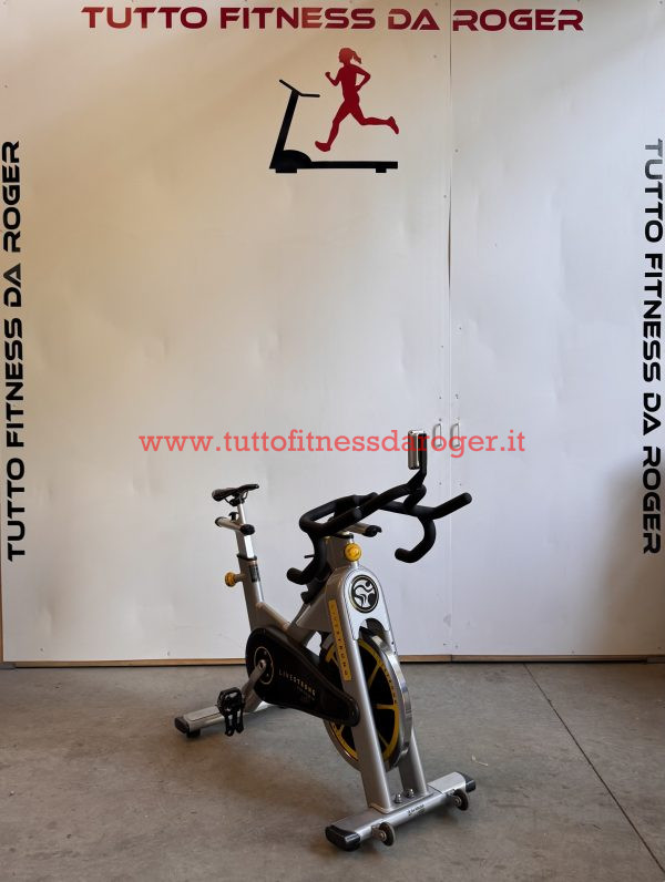 Matrix S series Tomahawk Livestrong spinning bike
