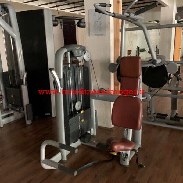 Vertical traction Linea selection Technogym