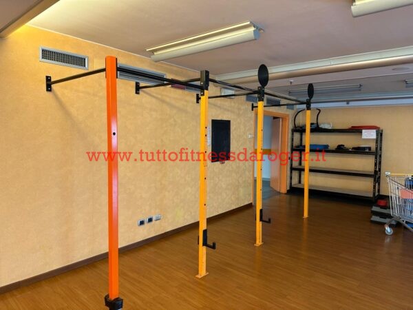 stazione rack a muro